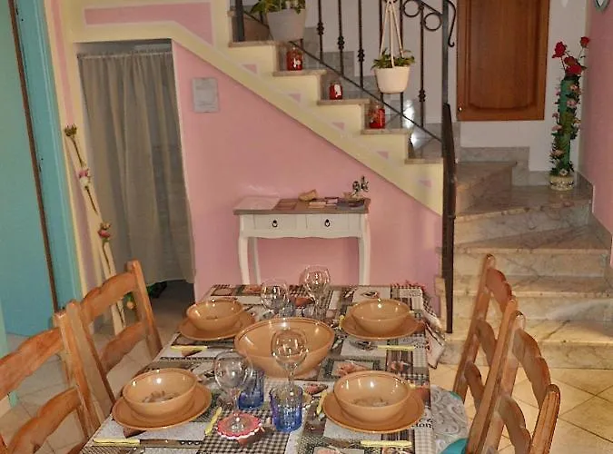 Il Nido Magico Incanto E Magia Nel Borgo Antico Feriehus Calice al Cornoviglio